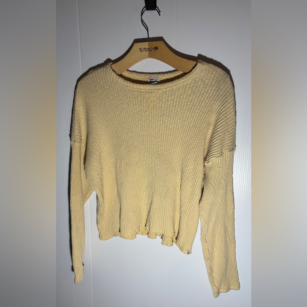 Billabong Light Yellow crop Top